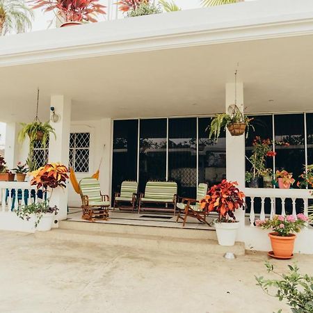 Flor De Lis Beach House, Villa Vacacional プラヤス エクステリア 写真